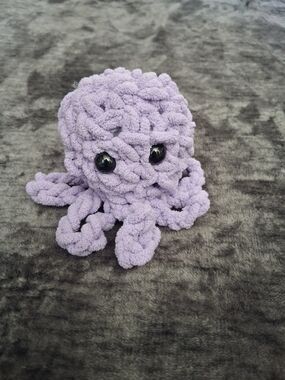 NWOT Handmade Crochet Plush Octopus Stuffed Animal Toy, Decor Purple